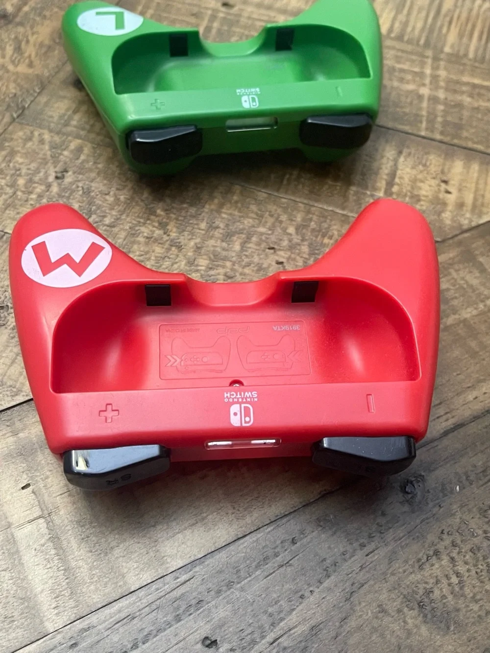 PDP Super Mario Edition Pro Player Joy-Con Grips for Nintendo Switch